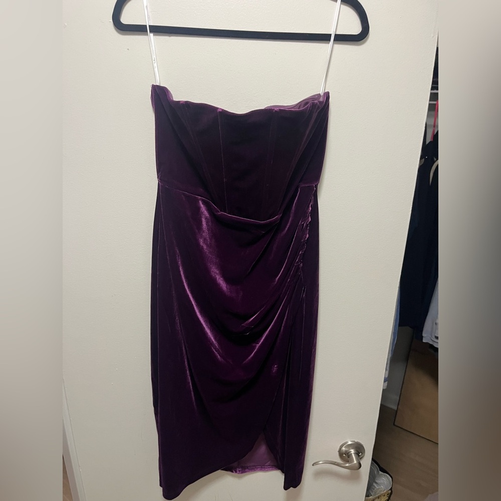 Lulus strapless velvet dress